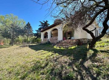 Casa · 138m² · 2 Ambientes · Venta Casa Estancia Vieja Gran Lote Cerca de Rio
