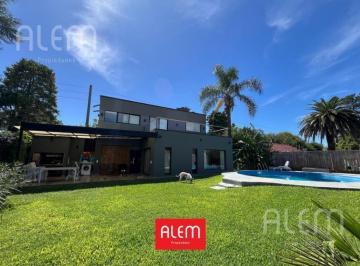 Casa · 115m² · 4 Ambientes · 1 Cochera · Casa en Venta de 3 Dorm. en Ezeiza, El Bosquecillo