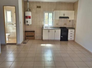 Casa de 3 ambientes, Tigre · Alquiler de Casa Duplex con Patio en Tigre Centro
