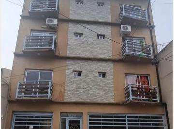 Departamento de 2 ambientes, Tres de Febrero · Excelente Departamento en Alquiler