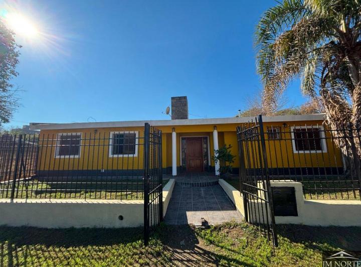 Casa · 162m² · 8 Ambientes