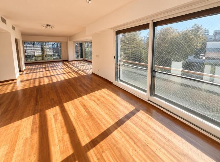 Departamento · 190m² · 4 Ambientes · 2 Cocheras