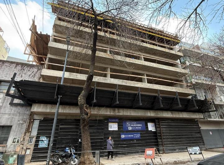 Desarrollo vertical · Casa Huidobro