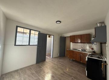 Departamento de 2 ambientes, Ciudad de Mendoza · Alquilo Departamento un Dormitorio, Sin Cochera, Ciudad, Mendoza