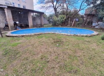 Casa · 310m² · 4 Ambientes · Casa Chalet en Venta en San Miguel, G. B. a. Zona Norte, Argentina