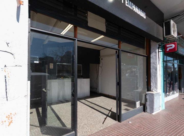 Local comercial · 104m²