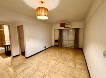 Departamento · 51m² · 2 Ambientes · Alquiler Departamento 2amb Balcon Al Frente Moron