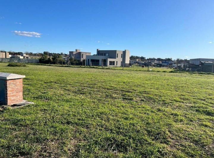 Terreno · 627m²
