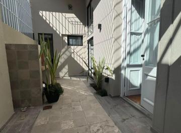 PH · 94m² · 3 Ambientes · Venta Villa Crespo PH 3amb a Prof Patio Parrilla