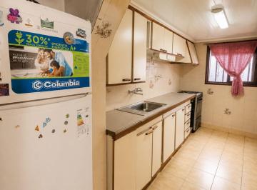 PH · 109m² · 4 Ambientes · 1 Cochera · Venta PH Atras 4 Amb C/depend, Quincho y Garage