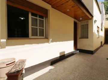 PH · 93m² · 5 Ambientes · Venta PH Villa del Parque,5 Amb. C/patio, Luminoso