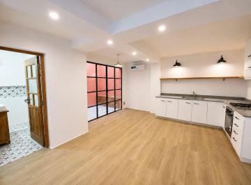 PH · 67m² · 3 Ambientes · Alquiler PH 3 Ambientes Refaccionado en Colegiales