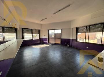 Oficina comercial · 90m² · 5 Ambientes · Alquiler de Oficinas Comerciales en Don Torcuato - Ruta 202 y Panamericana Consultorios