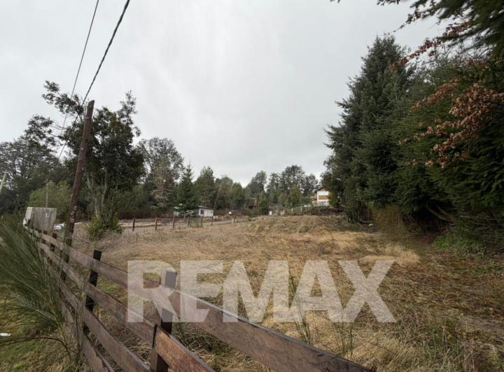 Terreno · 830m²