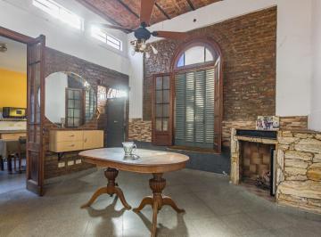 Casa · 116m² · 4 Ambientes · Casa 4 Ambientes con Patio y Quincho en Pompeya