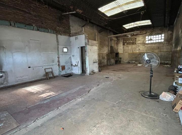 Bodega-Galpón · 100m²