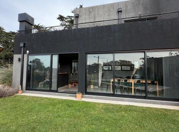 Casa de 5 ambientes, Mar del Plata · Casa en Alquiler Acantilados Golf