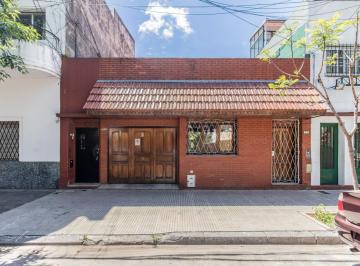 PH · 91m² · 3 Ambientes · 1 Cochera · Venta - PH Tipo Casa - Apto Credito - Terraza - Cochera - Subte E - Flores