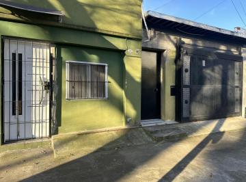 Casa · 165m² · 6 Ambientes · 2 Cocheras · Venta Casa Moron Departamento