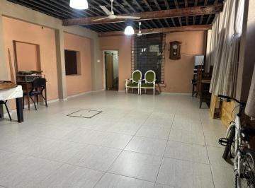 Casa · 165m² · 6 Ambientes · 2 Cocheras · Venta Casa Moron