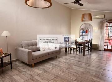 Casa · 170m² · 7 Ambientes · 1 Cochera · Ubicación Privilegiada - Barrio Docente