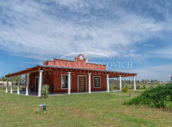 Casa · 109m² · 3 Ambientes · 2 Cocheras