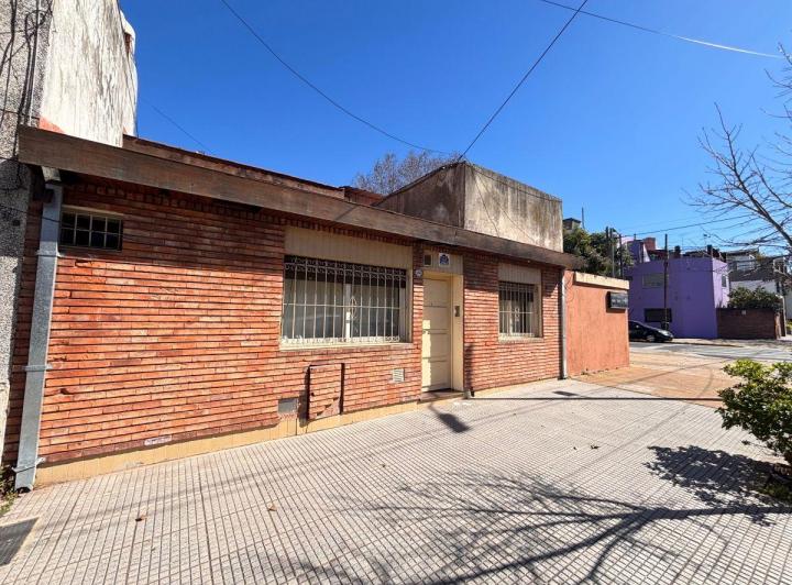 Casa · 150m² · 4 Ambientes · 1 Cochera