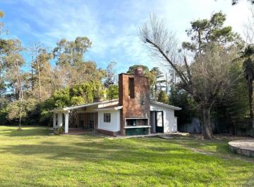 Quinta vacacional · 201m² · 3 Ambientes · Quinta en Venta - Venado Tuerto