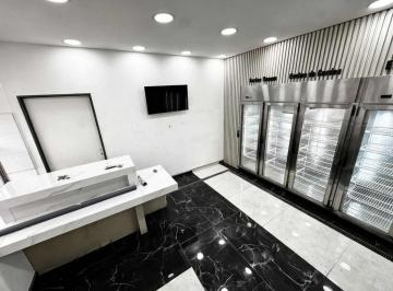Local comercial · 30m² · Venta Carniceria Lomas del Mirador