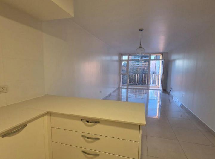 Departamento · 10m² · 3 Ambientes · 1 Cochera