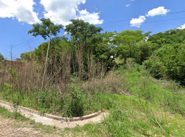 Terreno · 1179m²