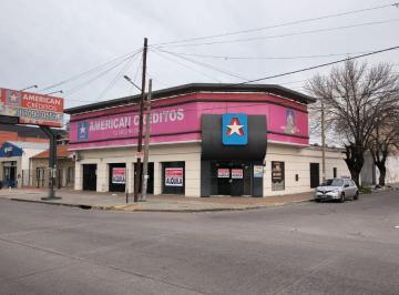 Local comercial de 4 ambientes, Florencio Varela · Alquiler de Local y Galpón Av Calchaquí Esquina Las Américas