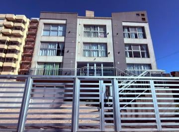 Departamento · 25m² · 1 Ambiente · Departamento Monoambiente en Alquiler Anual, Frente Al Mar!
