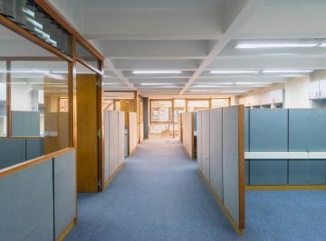 Oficina comercial · 80m² · Oficina Piso 3 Entero Excelente Ubicacion y Estado