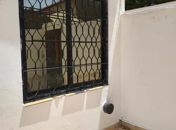 PH · 50m² · 3 Ambientes · PH 3 Ambientes con Patio, Sin Expensas en Venta - Wilde