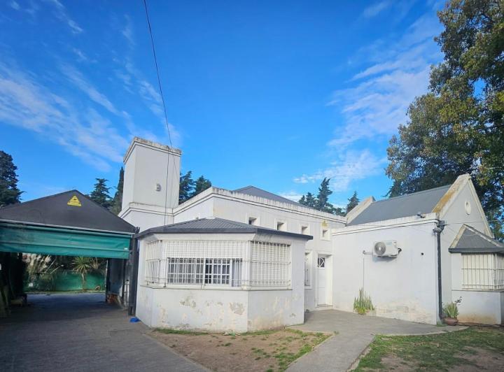 Casa · 172m² · 2 Cocheras