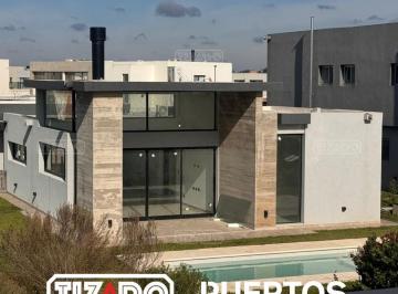 Casa · 161m² · 5 Ambientes · 1 Cochera · Casa en Venta en Araucarias, Puertos, Escobar