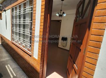Departamento · 80m² · 4 Ambientes · PH Interno en Dos Plantas / Lanus Oeste