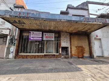Bodega-Galpón · 359m² · 5 Ambientes · 1 Cochera · Galpón en Valentin Alsina