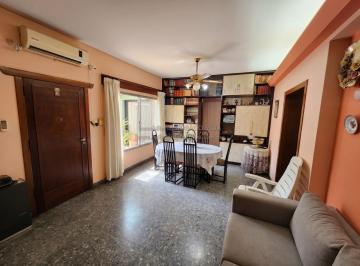 Departamento · 125m² · 4 Ambientes · Casa en Valentin Alsina