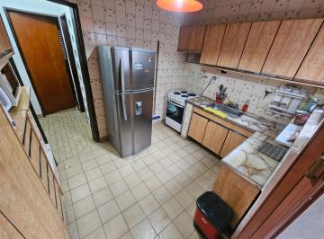 PH · 60m² · 3 Ambientes · 1 Cochera · PH Tipo Casa 3 Amb con Cochera