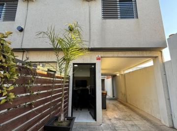 PH · 90m² · 3 Ambientes · 1 Cochera · Phduplex con Patio y Cochera
