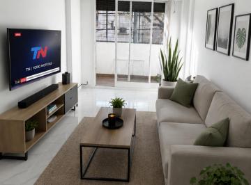 Departamento de 3 ambientes, Almagro · Departamento 3 Ambiente Excelente Zona en Almagro