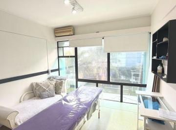 Oficina comercial de 1 ambiente, Lomas de Zamora · 2 Oficinas en Venta con Vidriados Al Frente