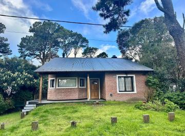 Casa · 514m² · 3 Dormitorios · Pinamar - Casa Tres Gracias Alquiler Anual