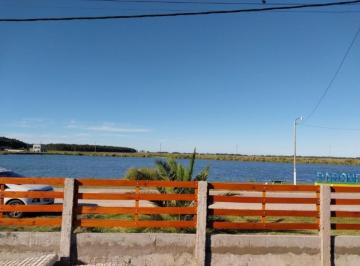 Quinta vacacional · 100m² · 3 Ambientes · 1 Cochera · Venta Complejo de 4 Cabañas a Estrenar en Mar de Cobo, Parque Lago.