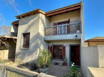 Casa de 7 ambientes, Jesús María · Casa en Venta, Jesús Maria, Barrio Sierras y Parques, 2 Dorm., 2 Baños, Galpón, Cochera
