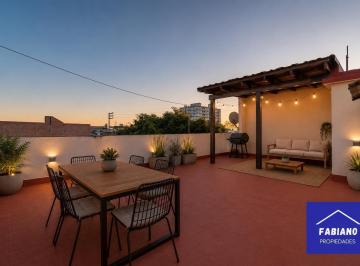 Departamento · 63m² · 3 Ambientes · Apto Credito - 3 Ambientes con Balcón y Terraza Propia - Caseros