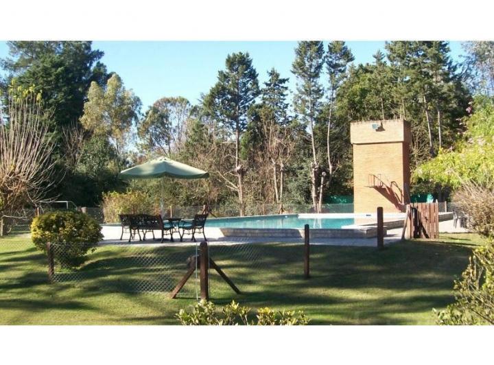 Casa · 4000m² · 4 Ambientes