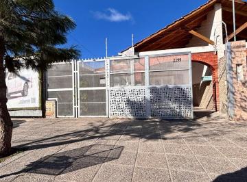 PH · 69m² · 4 Ambientes · 1 Cochera · Venta de PH 3 Habitaciones (Apto Credito Hipotecario) - Neuquen, Capital
